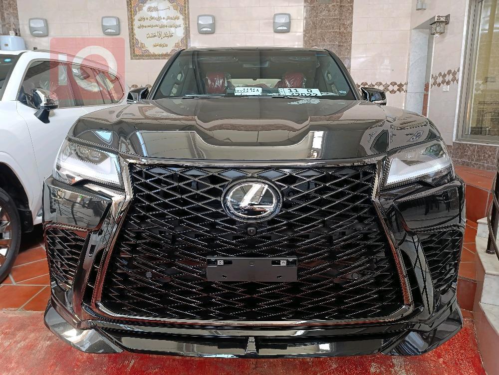 Lexus LX